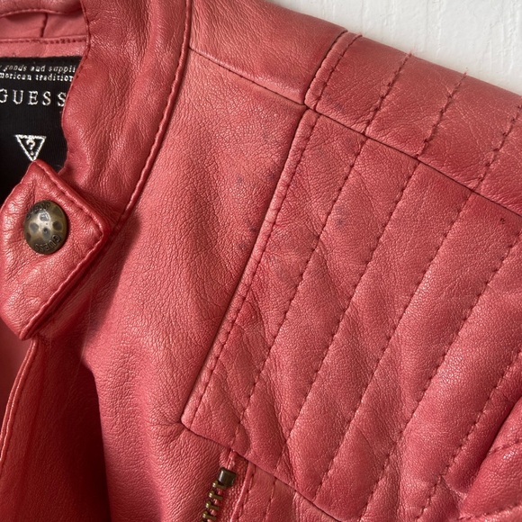 Coral Guess Jacket ππͺΈ - Picture 10 of 13